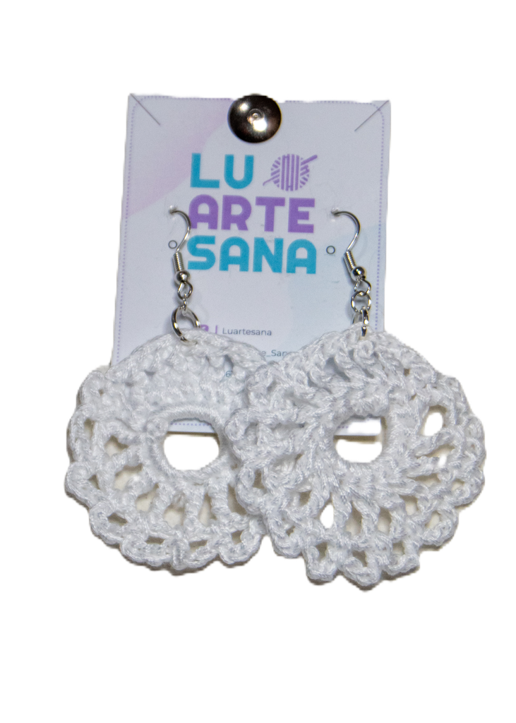 Aretes mandala blanca